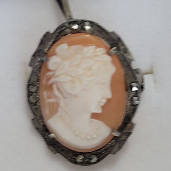 Vintage Cameo European Silver Marcasite Pendant - Picture 8 of 8